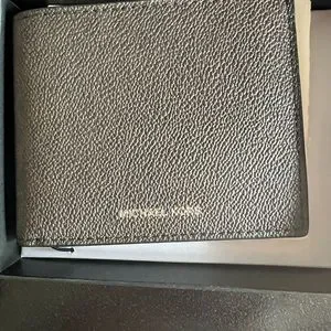 Michael Kors Jet Set L-Fold W/ID Wallet Brown Cash Cards Mens