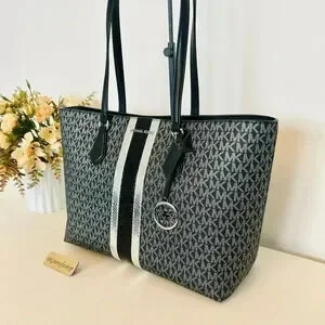Michael Kors Purse & Wallet Sheila Large Signature & Metallic Tote Bag Black