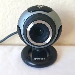 Microsoft LifeCam VX-3000 Wired USB Webcam Model 1076