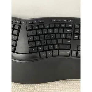 Microsoft Model 1878 Wired USB 2.0 Ergonomic Keyboard Black