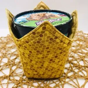 Microwave Bowl Cozy Reversible Honeycomb Print 3 Piece Set Bowl Pint Plate