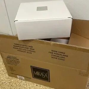 Mikasa Shipping Box With Packing Boxes For Four 5 Pc Serving Set Inside