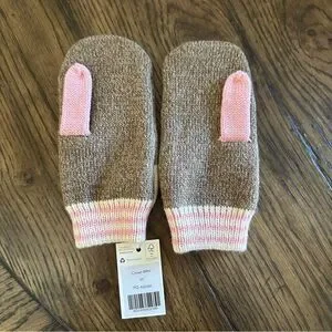 Mini Boden Deer Knit Mittens NWT