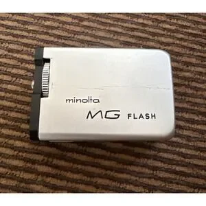 Minolta-16 MG Bulb Flash Silver Color Genuine Made In Japan