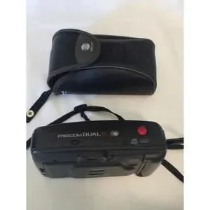 Minolta Freedom Dual AF 35mm Film Point And Shoot Camera Film Tested With Case