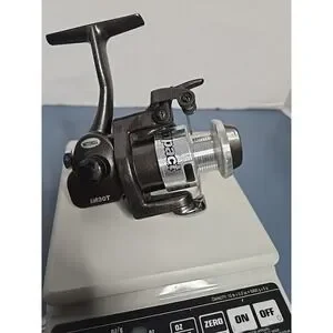 MITCHELL IMPACT IM30T Spinning Fishing Reel. 5.57:1 Gear Ratio 4 Ball Bearing EX