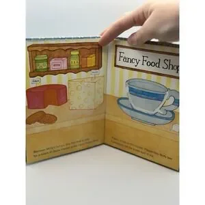 Molly Mouse Goes Shopping Fun With A Mouse On A String 1979 HC Collectible