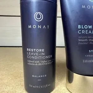 Monat Haircare Lot Of 2