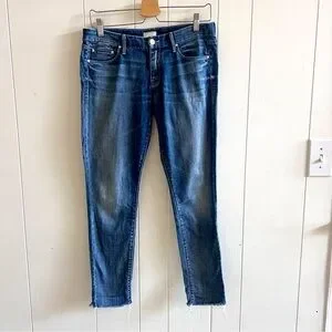 MOTHER Denim The Looker Ankle Fray in Hooked