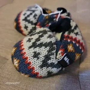 Muk Luks Blue Multi Color Infant Slippers Sz: 6-9 Months NWT