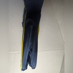 Nautica Unisex Navy And Yellow Messenger Bag