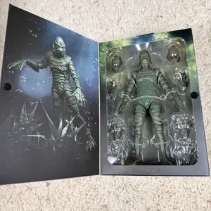 NECA Universal Monsters Ultimate CREATURE FROM THE BLACK LAGOON 7" Figure NEW