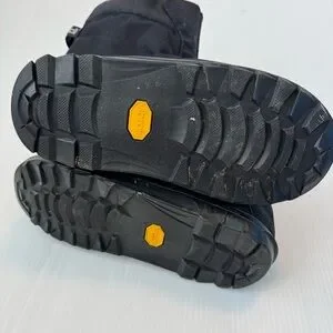 NEOS Explorer Overshoe Thorogood Black Size Large (mens 9-10.5/ Womens 10.5-12)