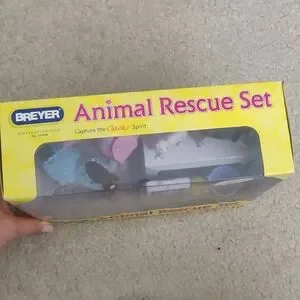 New Animal Rescue Set - Breyer Horse Classics Breyer Animal Rescue Set Series