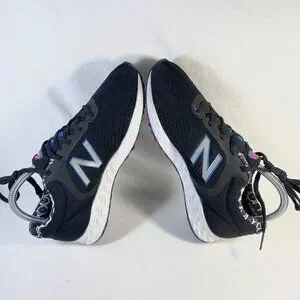 New Balance Fresh Foam Arishi Boys Black Running Shoes – Size 5
