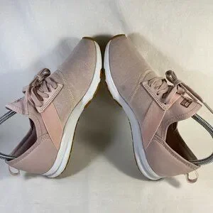 New Balance Nergize Women’s Athletic Sneakers – Size 6.5