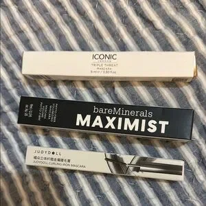 New bareMinerals Judy Doll Iconic London Mascara Trio Set