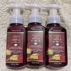 NEW- Bath & Body Works. 3 Pumpkin Apple
