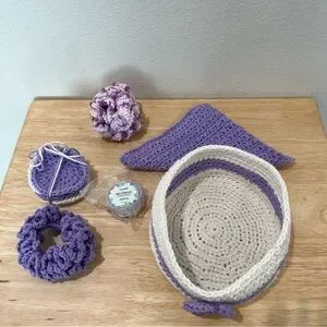 New Handmade Purple And White Crochet Bath Spa Accessory Set