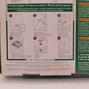 New In Box PETSAFE Plastic Pet Door Small 1-15 LBS New 6-3/8"x10-1/8"