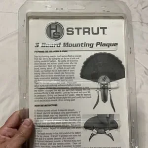 New In Package Strut 3 Bear Mounting Plaque Hunters Specialities