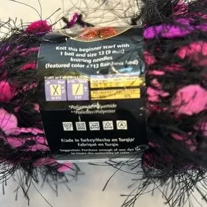 New Lion Brand Fancy Fur Eyelash Yarn 2 Skeins