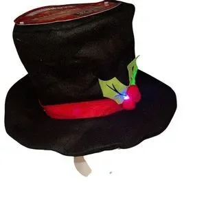 *NEW* Magic Light up LED HAT and all accessories for your snowman *NEW* Magic Light up LED HAT and all accessories for your snowman