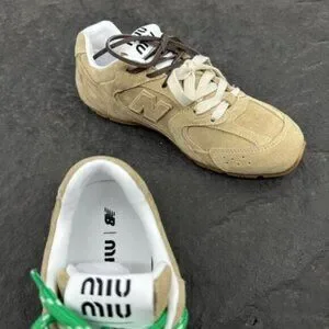 NEW MiuMiu X New Balance 530 Casual Sneakers
