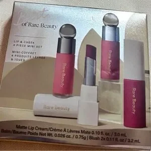 New Rare Beauty Mini 4 Piece Set Best Of Rare Beauty Lip & Cheek 2 Mini Blush