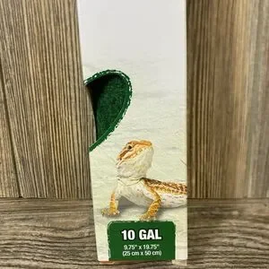 NEW- Reptile Zilla Green Terrarium Liner (10 Gallon Tanks - (9.75"L X 19.75"W)