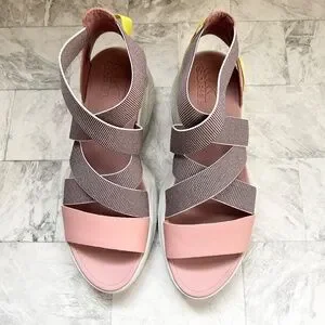 New SOREL Explorer Blitz Strappy Sandal