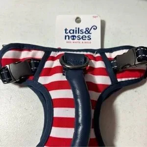 New Tails & Noses Dog Harness Size S/M Red White Blue American Flag BNWT
