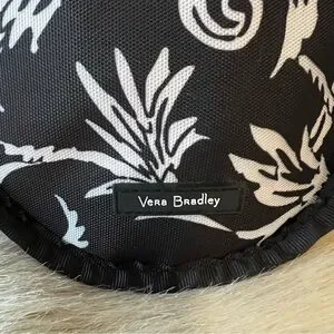 New VERA BRADLEY Glass Vines Lighten Up Two-Pack Collapsible Travel Pet Bowls