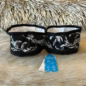 New VERA BRADLEY Glass Vines Lighten Up Two-Pack Collapsible Travel Pet Bowls