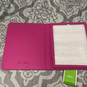 NEW Vera Bradley Tablet Folio For IPad 2 And Later