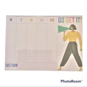 New Weekly Deskpad Planner To Do List with Magnet New With Tags