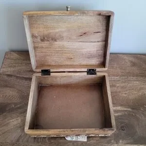 New World Traveler Indian Elephant Gold Wood Keepsake Storage Jewelry Box