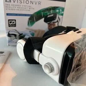 NIB Amerisound Vision VR 360 Degree Vision VR