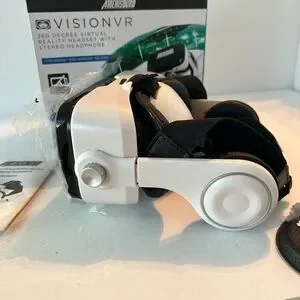 NIB Amerisound Vision VR 360 Degree Vision VR
