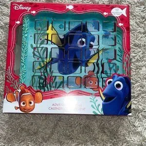 NIB Disney Kurt S. Adler Finding Dori 9.5” Tabletop Advent Calendar Christmas