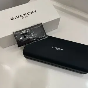 NIB Givenchy GV 7182/G/S Women's Gold Beige Sunglasses