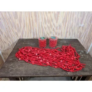 NIB Holiday Time Red Wooden Garland w/2 variations; Set of 5