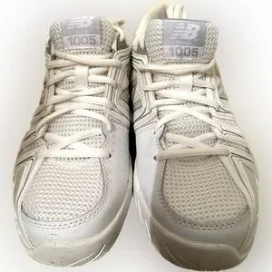NIB NARROW NB 1005 NEW BALANCE TENNIS SHOES Sz: 8.5 AA White NIB NARROW NB 1005 NEW BALANCE TENNIS SHOES Sz: 8.5 AA White