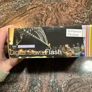 NIB Vivitar Digital Slave Flash