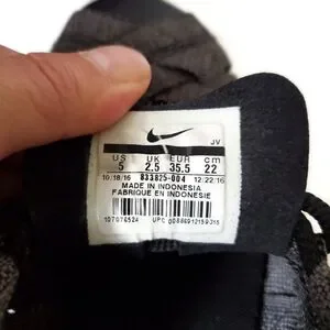 Nike Juvenate Woven Premium Shoes Sandals Sneakers Size 5 Grey 833825-004