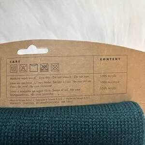Nike Sport Swoosh Unisex Knit Scarf New Green Logo Sporty Classic Timeless