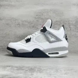 Nike White and Gray Men's Sneakers Nike White and Gray Men's Sneakers
