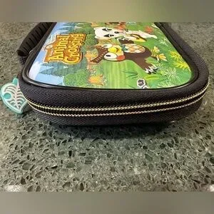Nintendo Switch Game Traveler Deluxe Travel Case - Animal Crossing: New Horizon