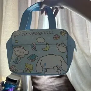 Not For Sale Sanrio Blue HELLO KITTY CHARACTERS INSULATED LUNCH BAG Lunchbag