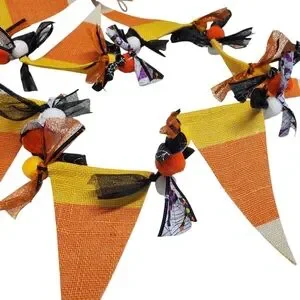 NWOT Candy Corn Garland 92" Length